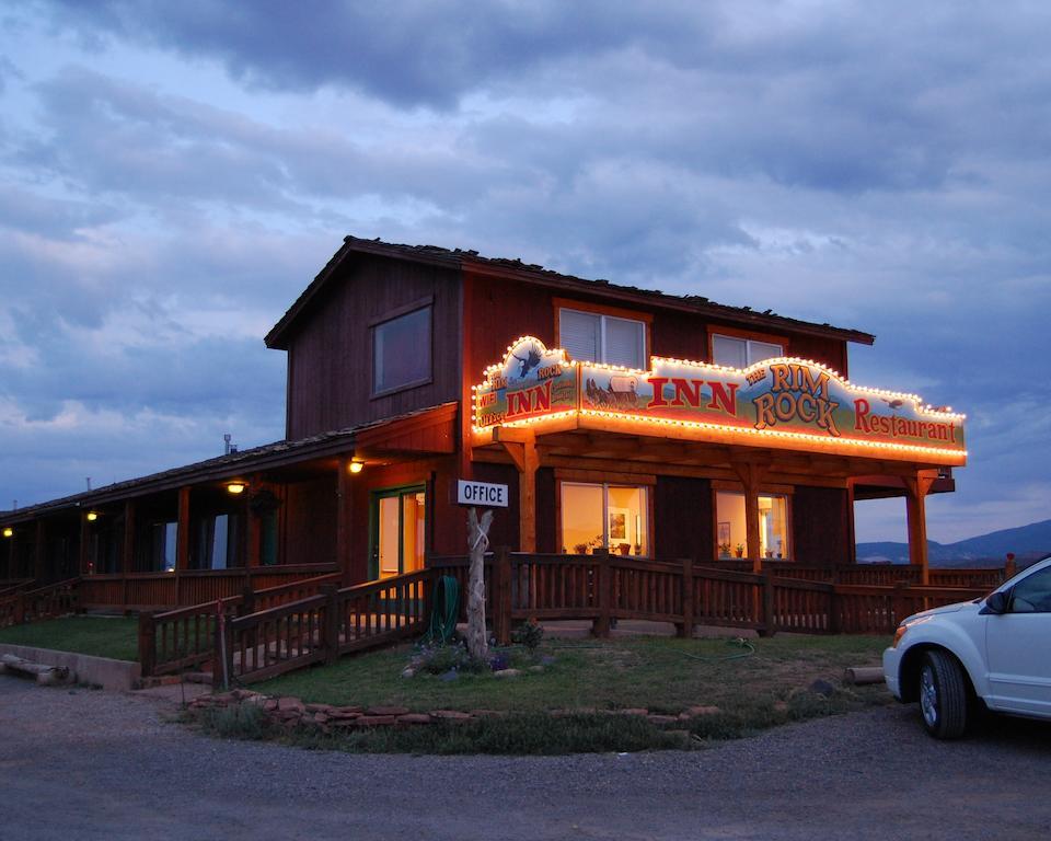 The Rim Rock Inn Torrey Luaran gambar