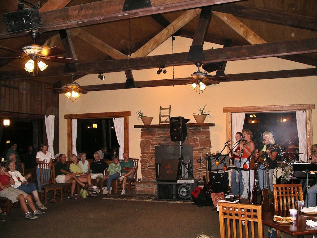 The Rim Rock Inn Torrey Luaran gambar